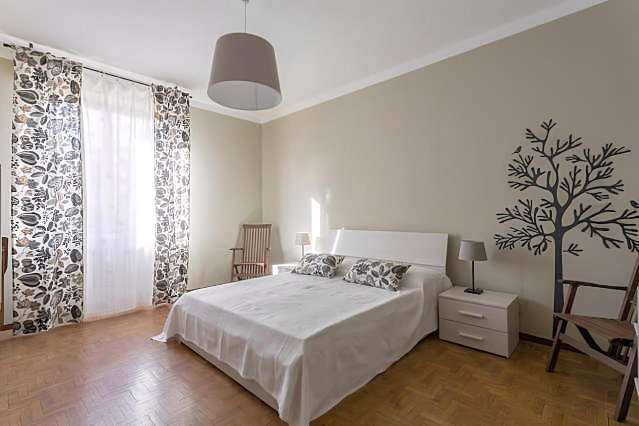 Natural Chic - Close To City Center And Beach - Parking เดเซนซาโนเดลการ์ดา ภายนอก รูปภาพ